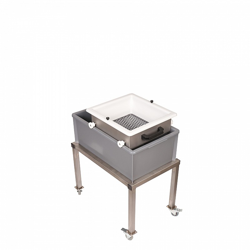 manual separating unit on wheels without sieve